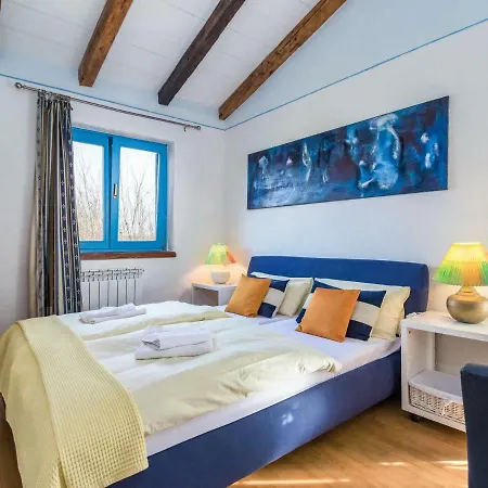 Haus Johanna 118s * Labinci